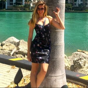 H&M bodycon bustier floral dress, size 8